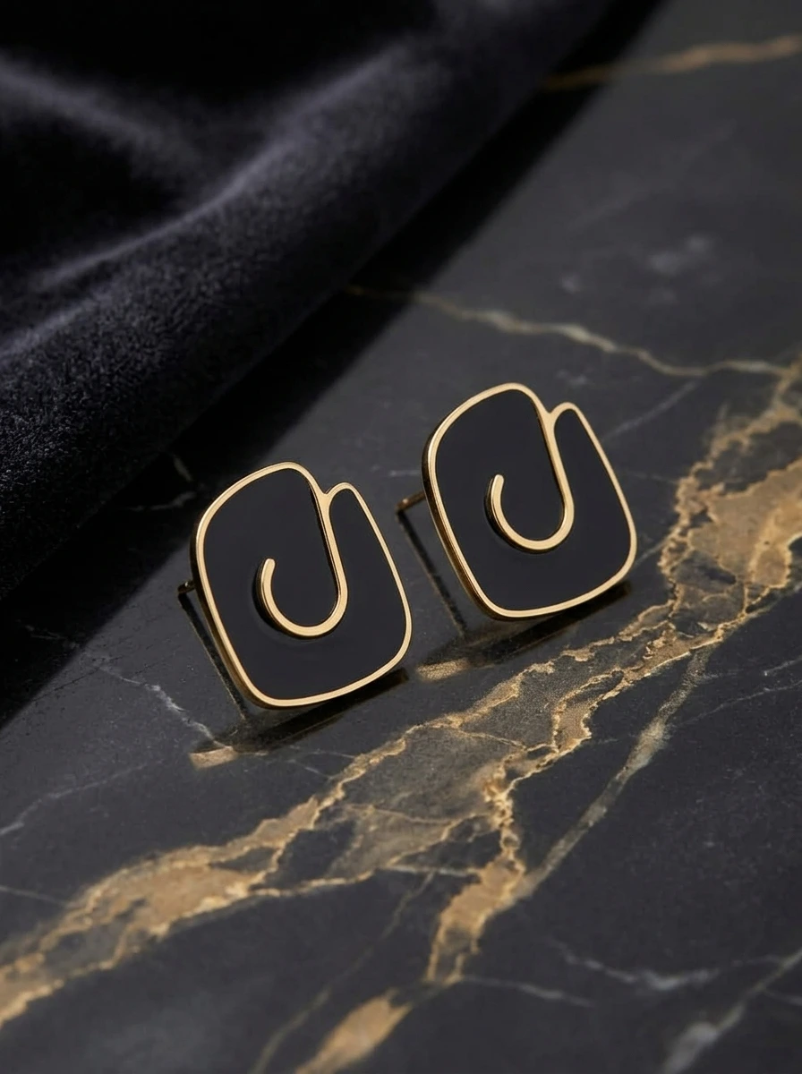 Marbel Ear Ring
